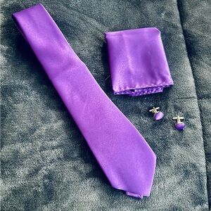 Purple Men's Tie, Pocket Square & Cufflink Set